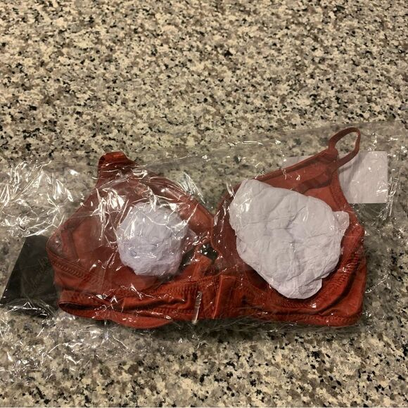 Fredericks of Hollywood Bra 36C - Picture 8 of 10